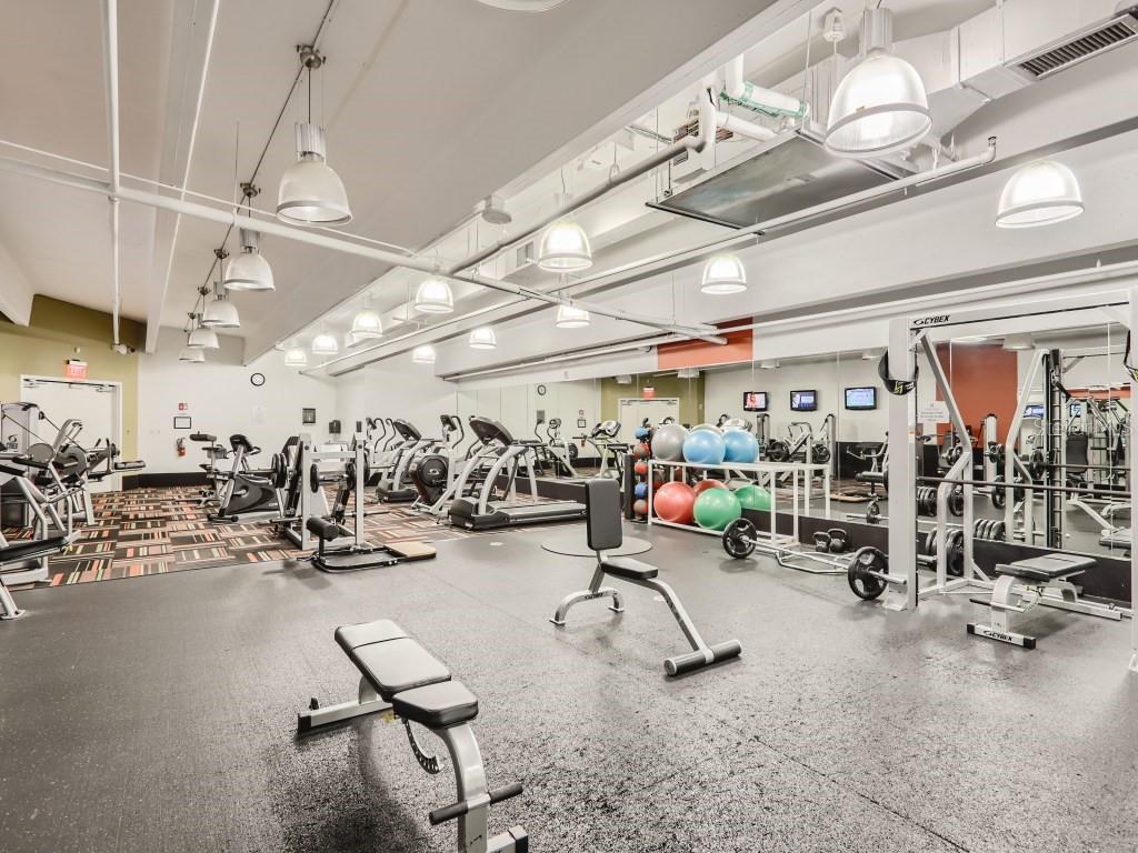 101 S EOLA DR #1009 photo 2