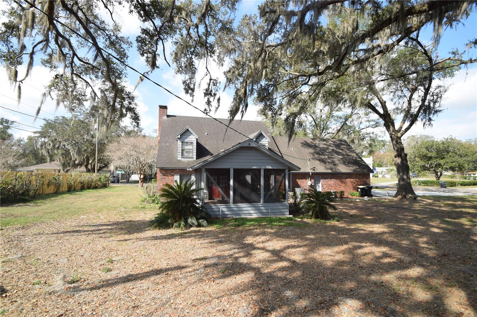 3405 ROYAL CT N photo 4