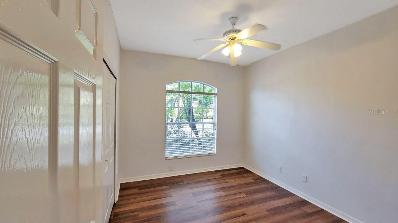 6836 BAY HILL DR photo 2