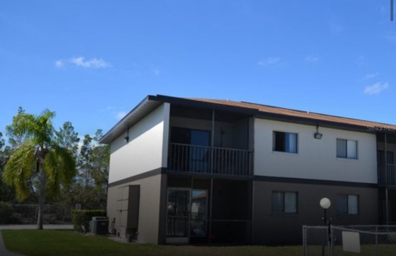 1804 UNIVERSITY LN #308 photo 3