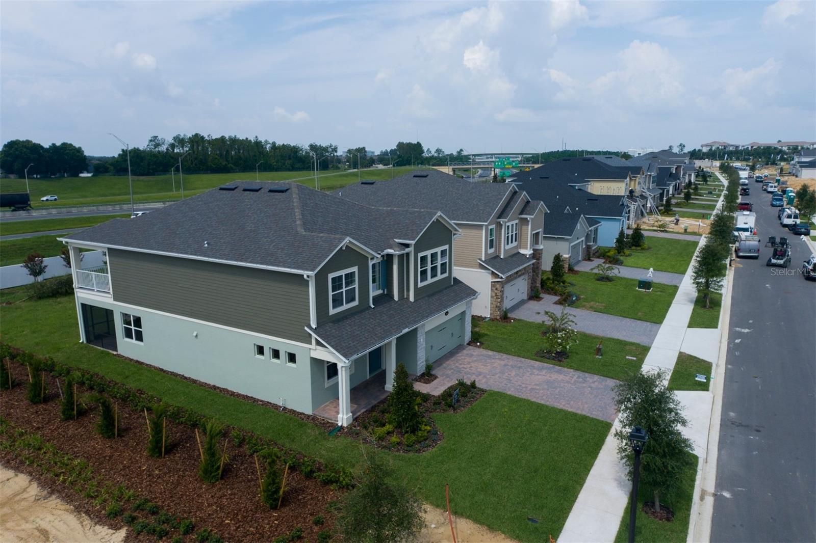 780 POINTE EMERSON BLVD photo 5