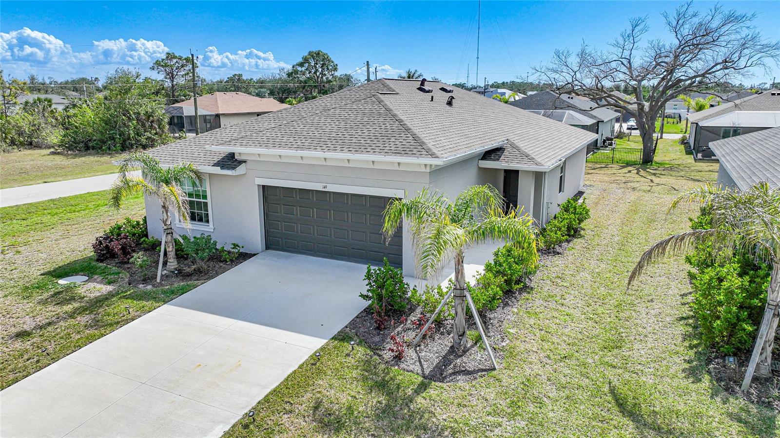 149 HERCULES DR photo 2