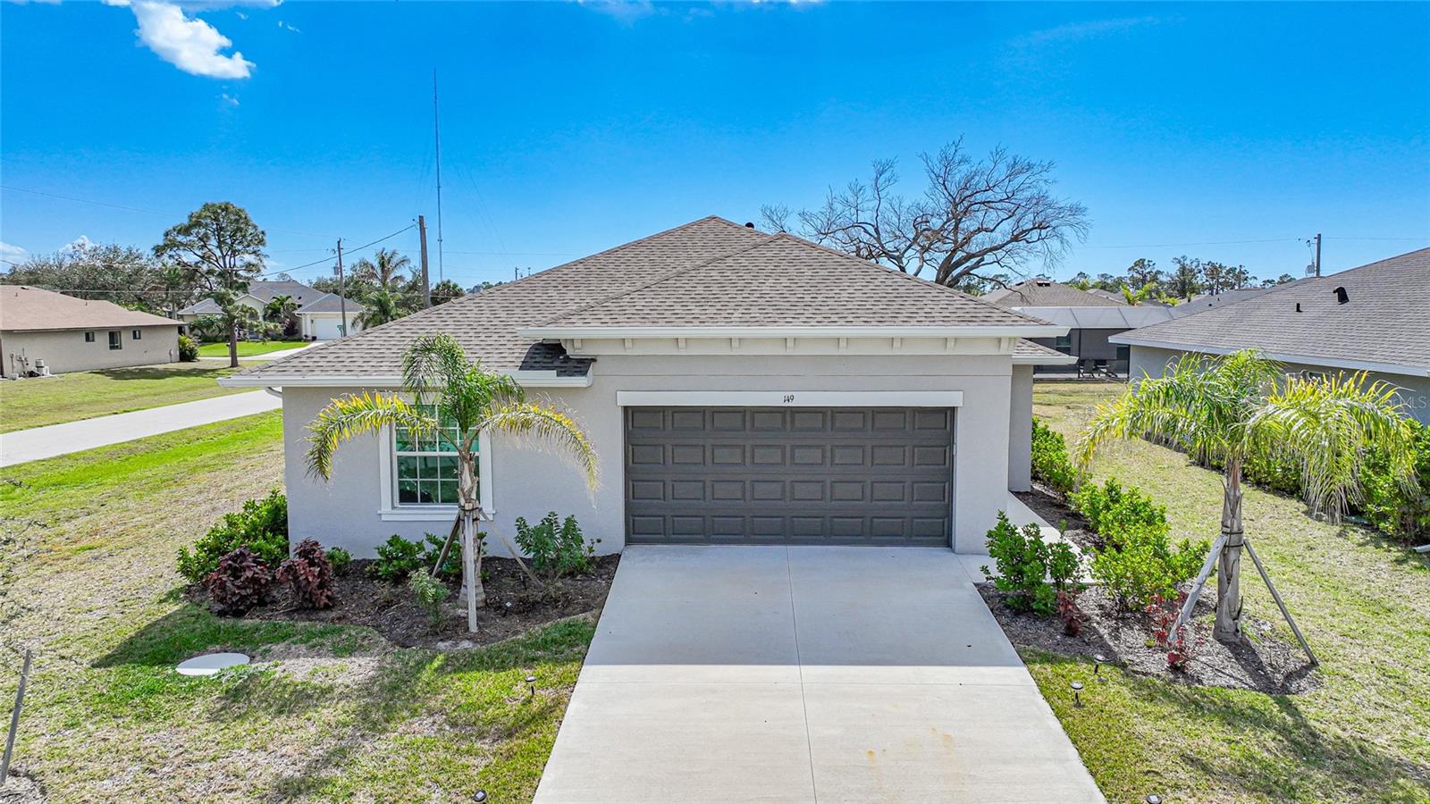 149 HERCULES DR photo 3