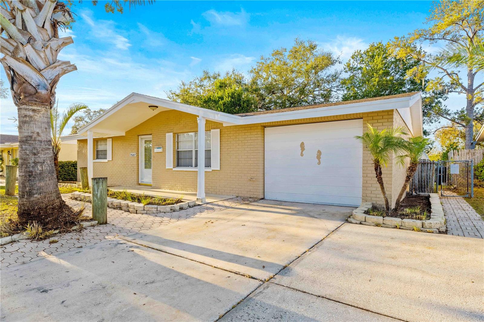 7507 BETULA DR photo 3