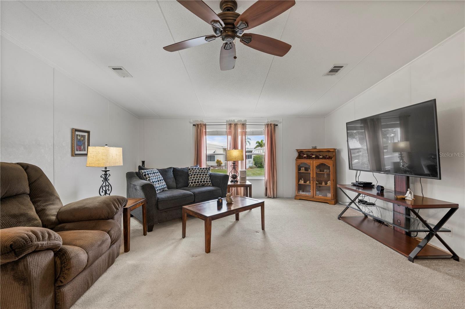 1000 KINGS HWY #372 photo 2