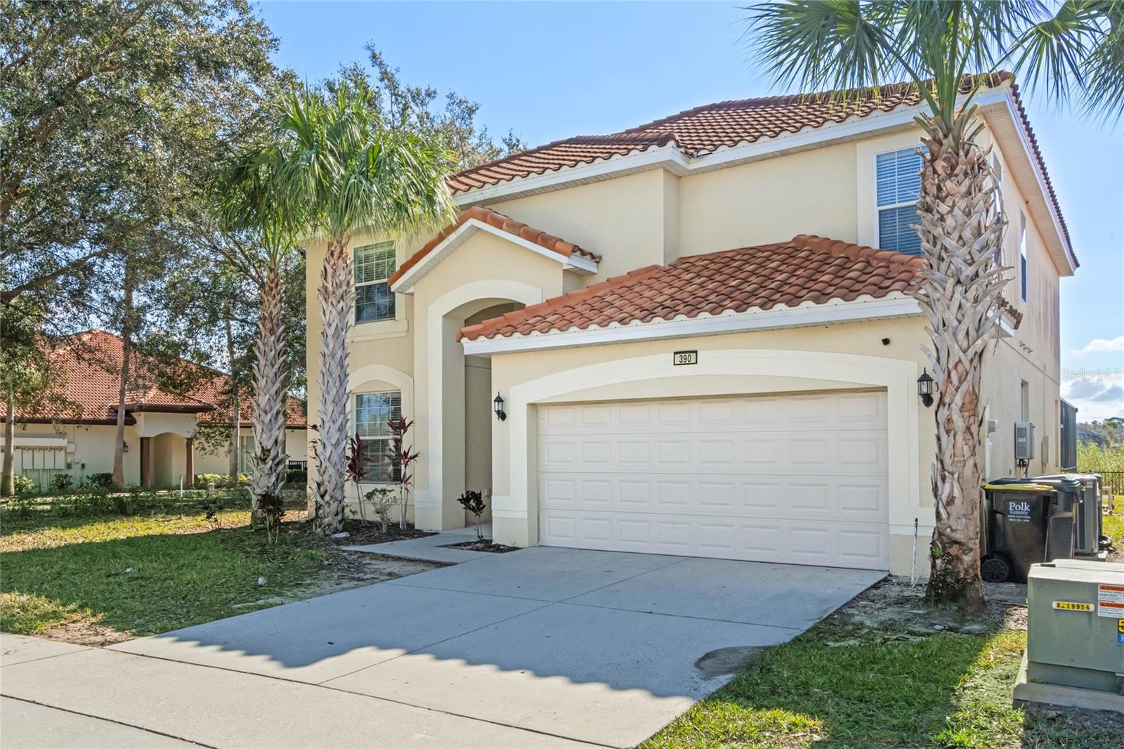 390 MIRO DR photo 2