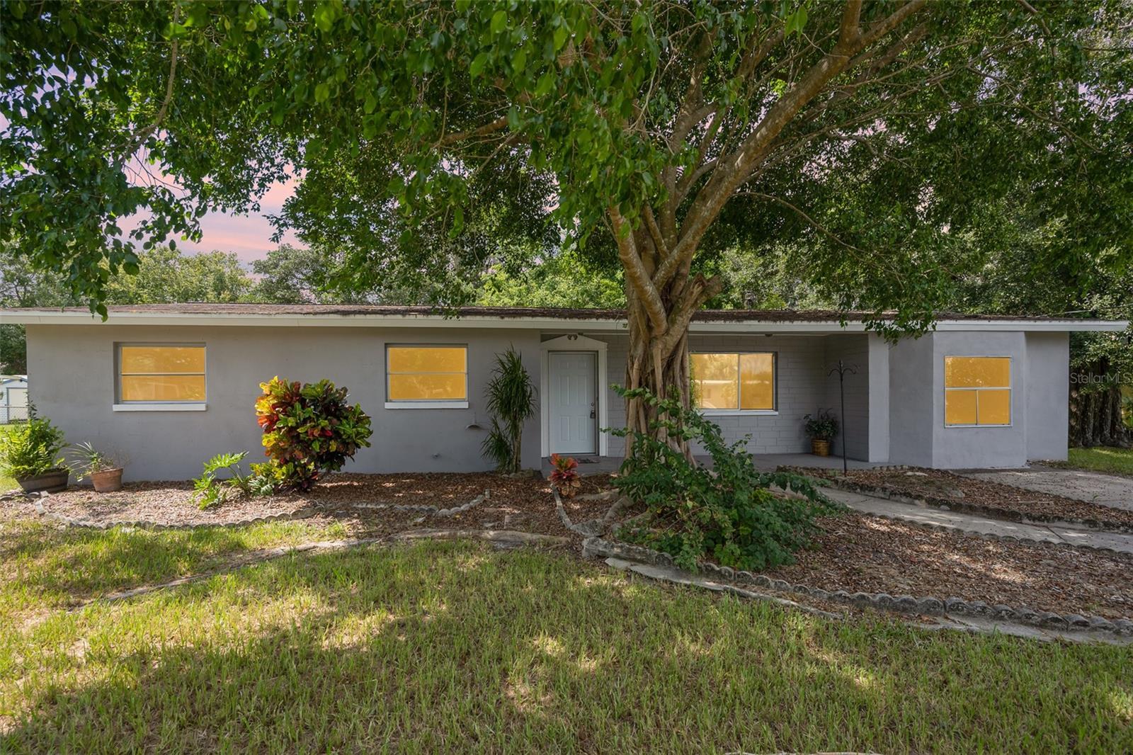 Single Family Residence