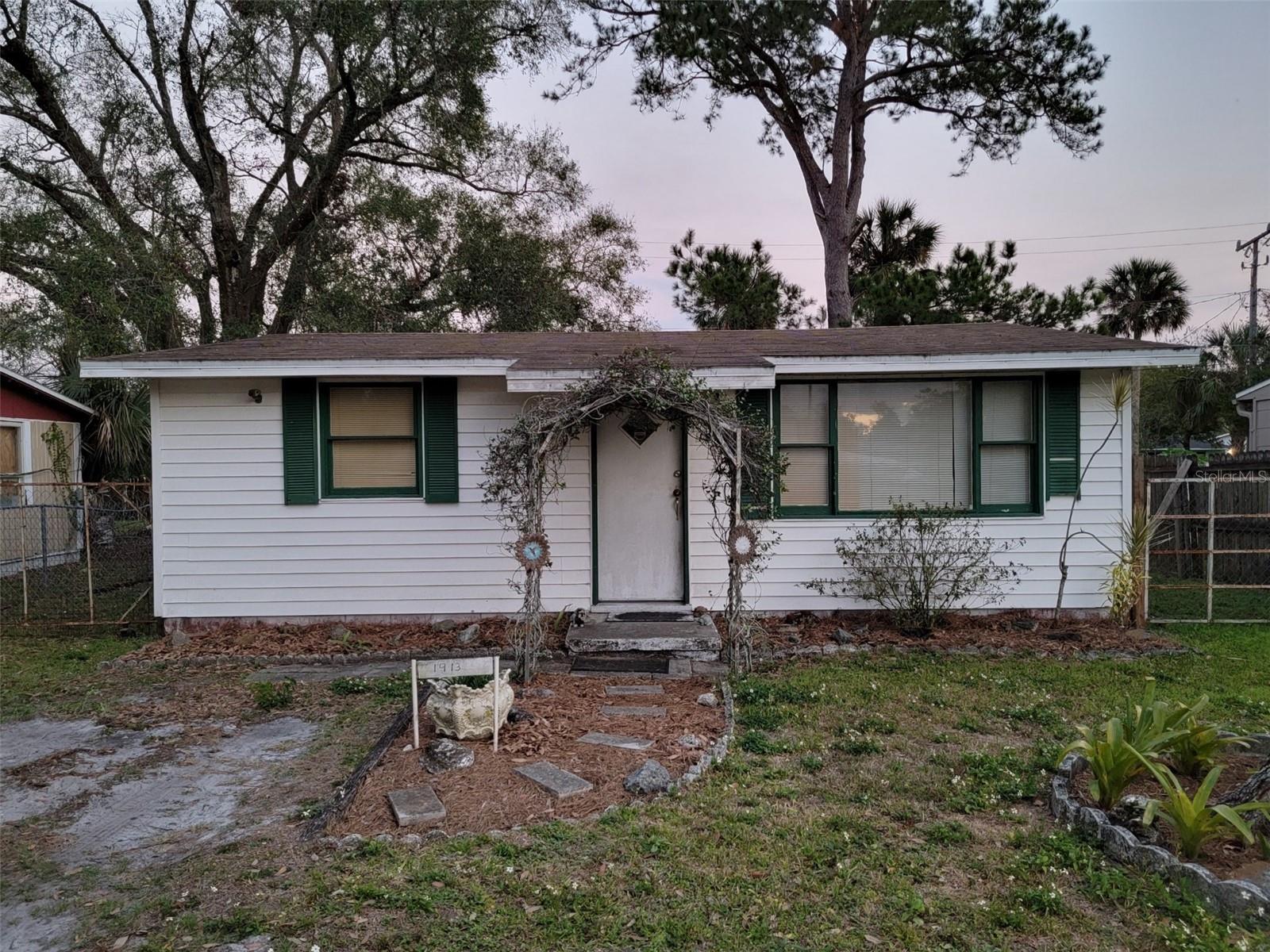 Single Family Residence