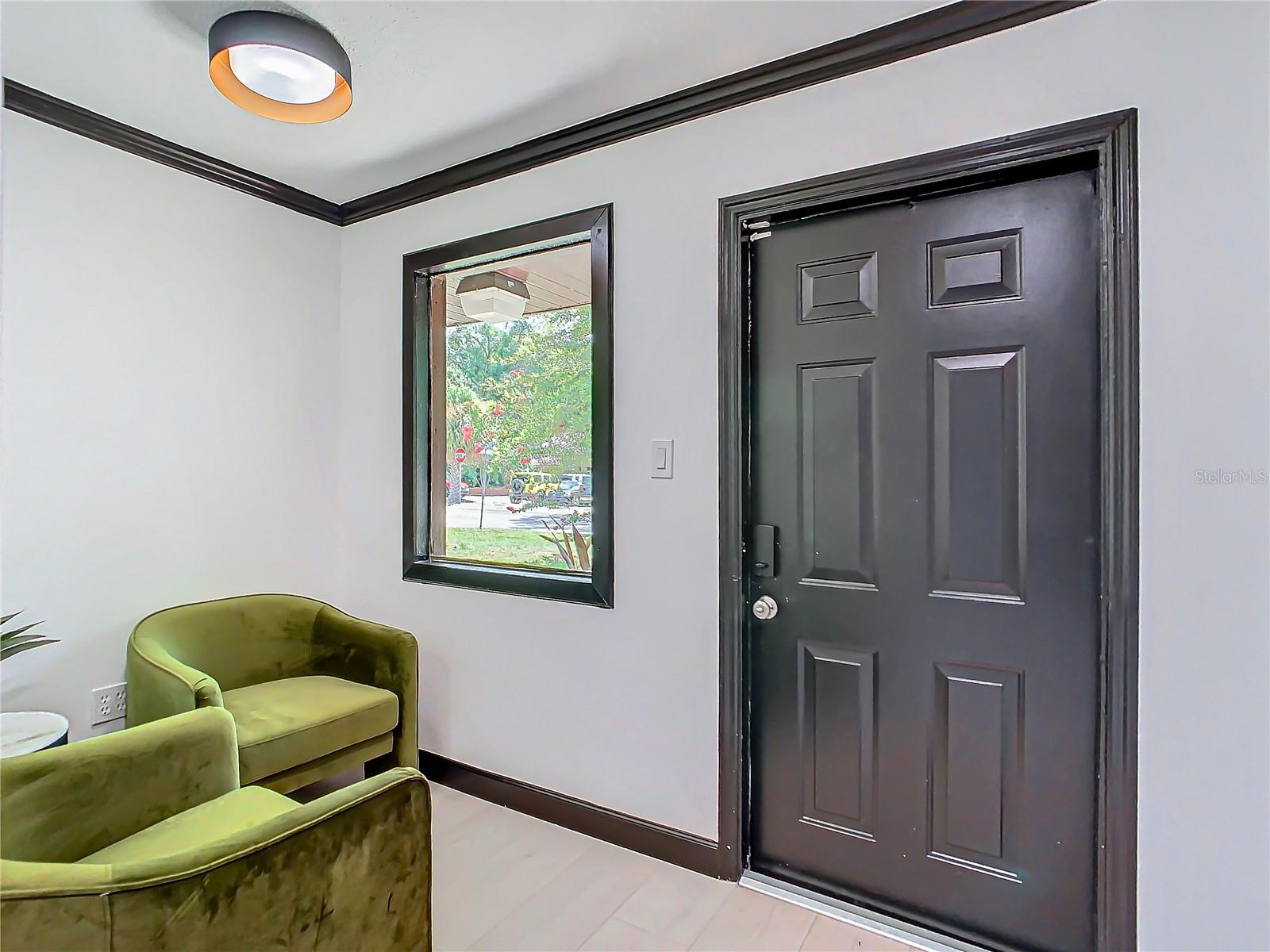 409 MONTGOMERY RD #121 photo 4