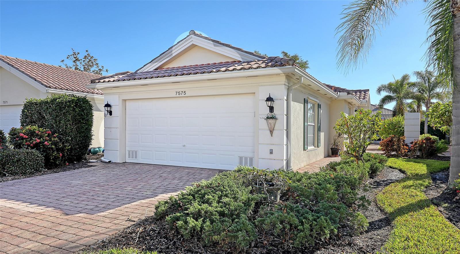 7575 QUINTO DR photo 2