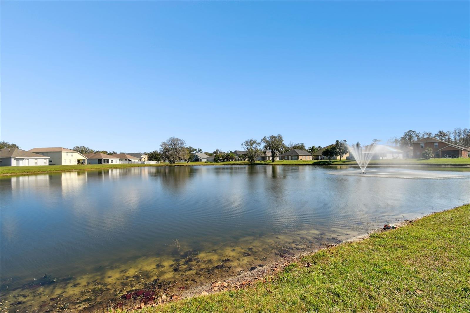 2136 SHADOW CREEK DR photo 2