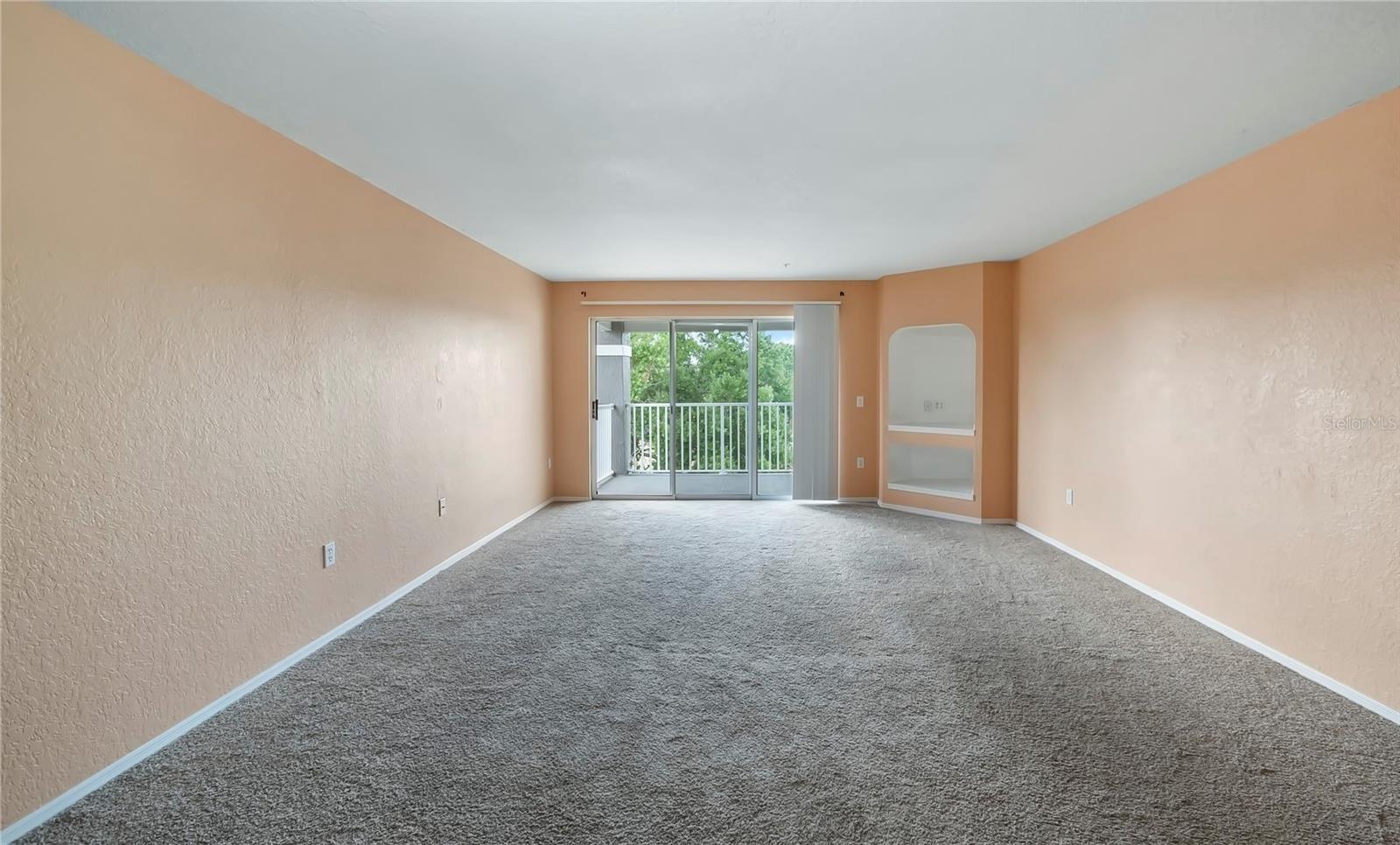 14037 FAIRWAY ISLAND DR #231 photo 5