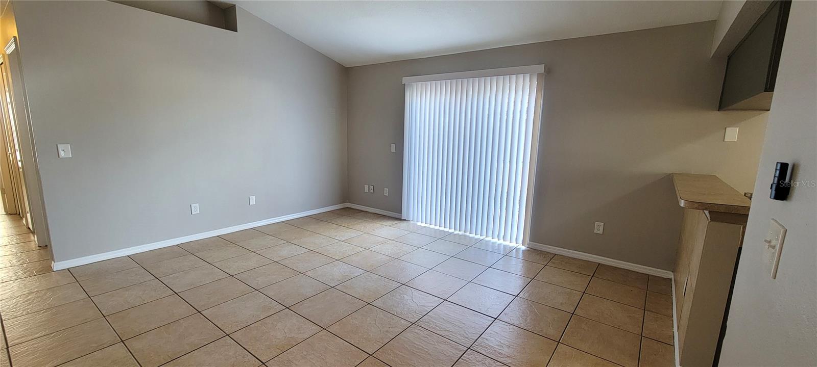 4850 ROBBINS AVE photo 4