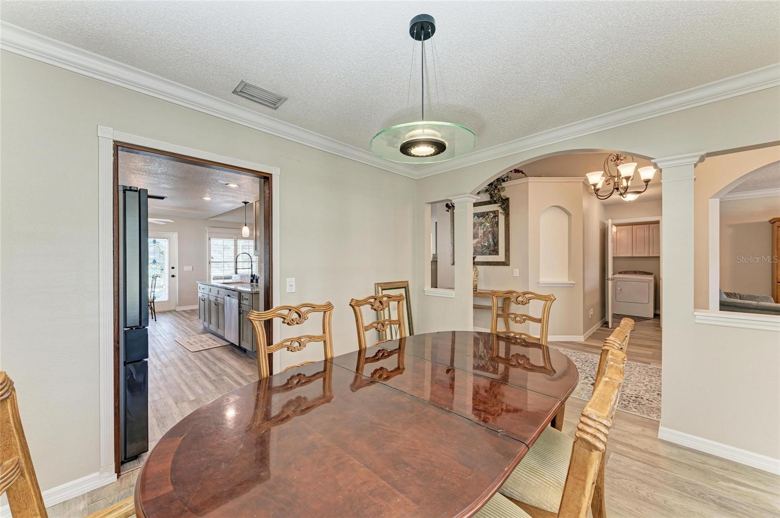 11744 SHIRBURN CIR photo 4