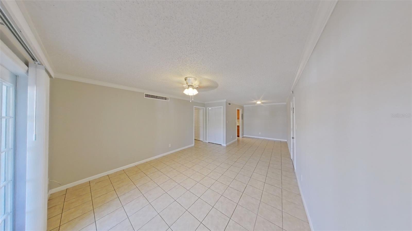 315 WYMORE RD #105 photo 3