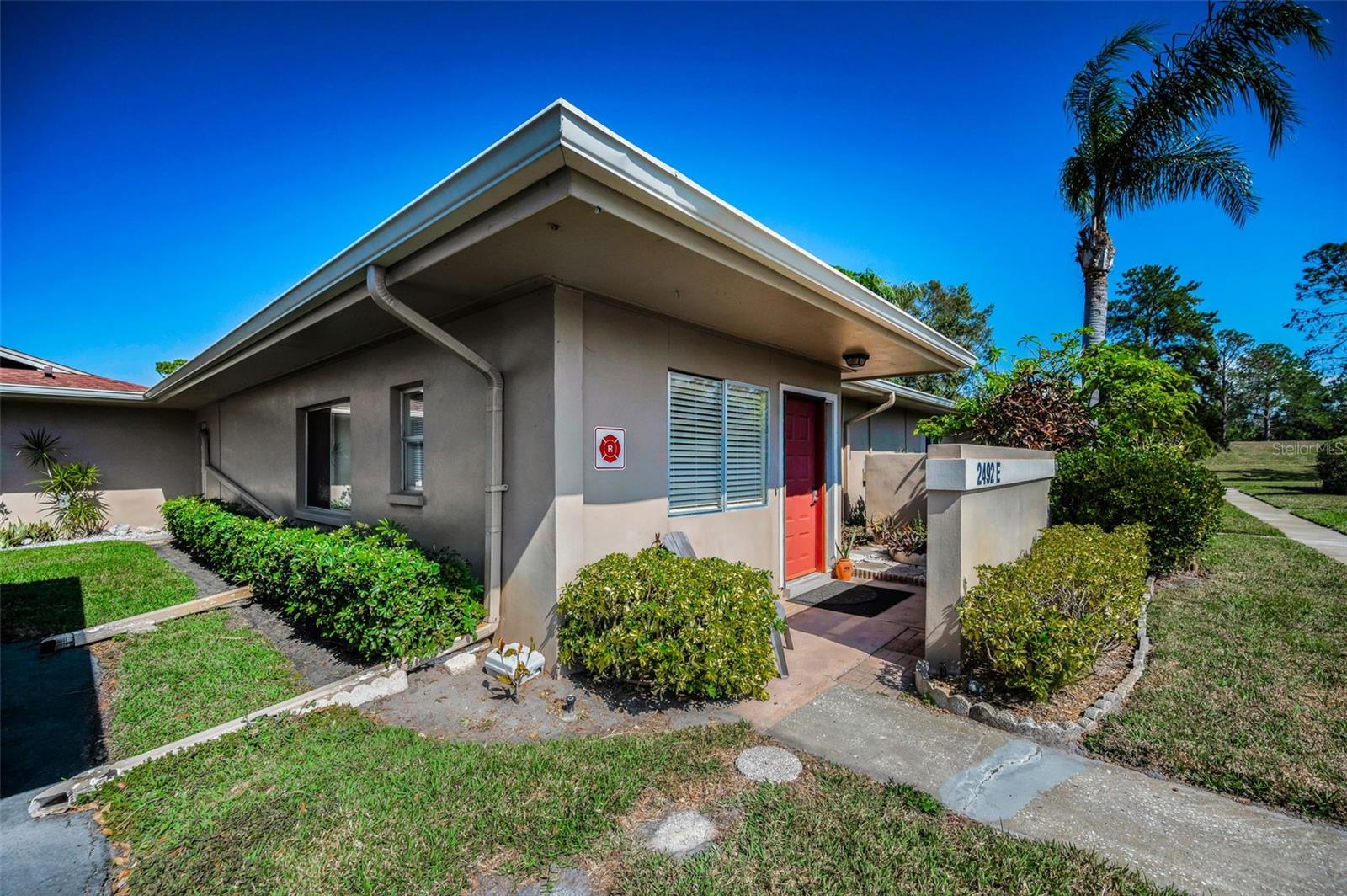 2492 LAURELWOOD DR #E — home for sale