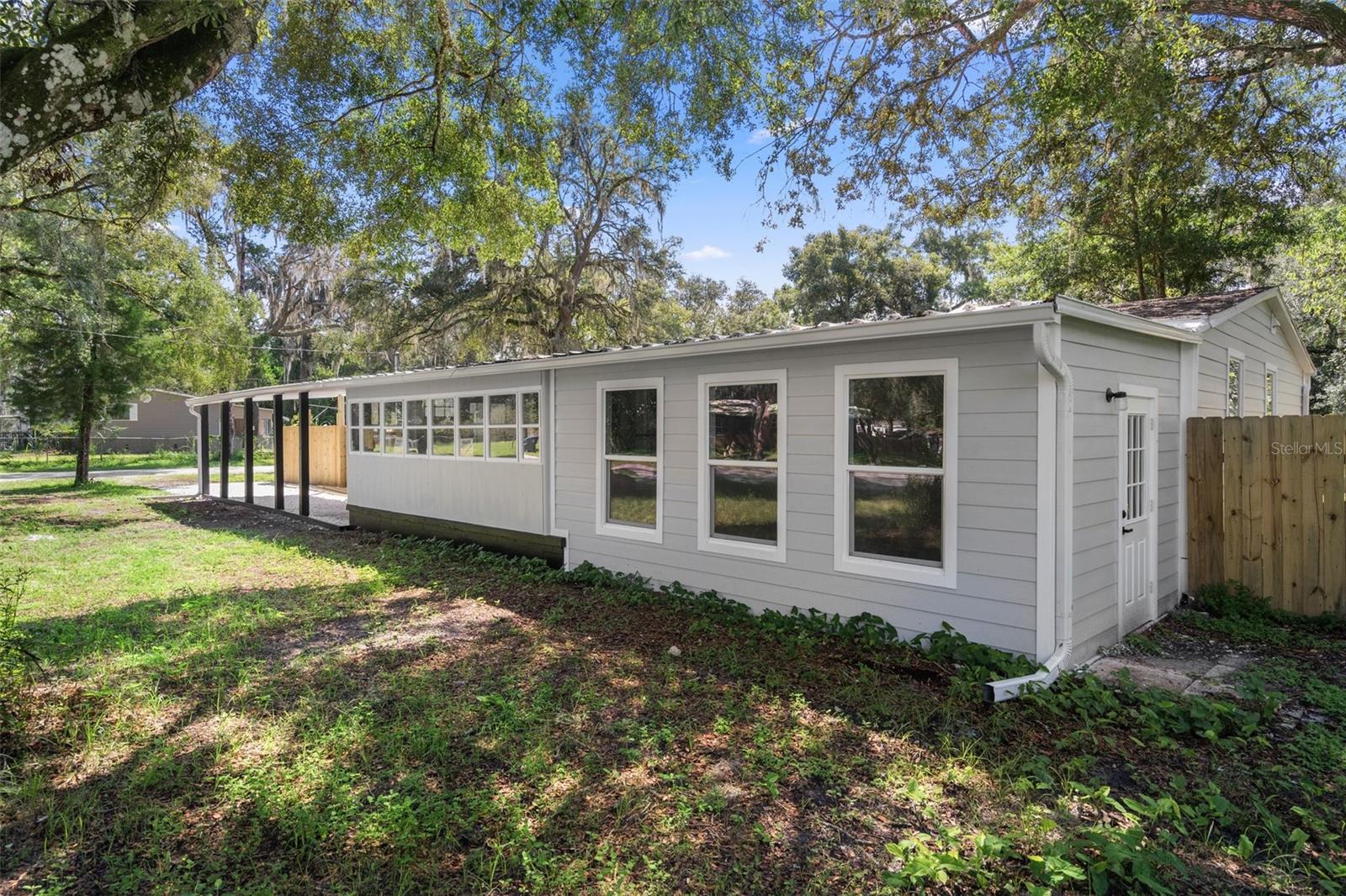 34918 REYNOLDS ST photo 4