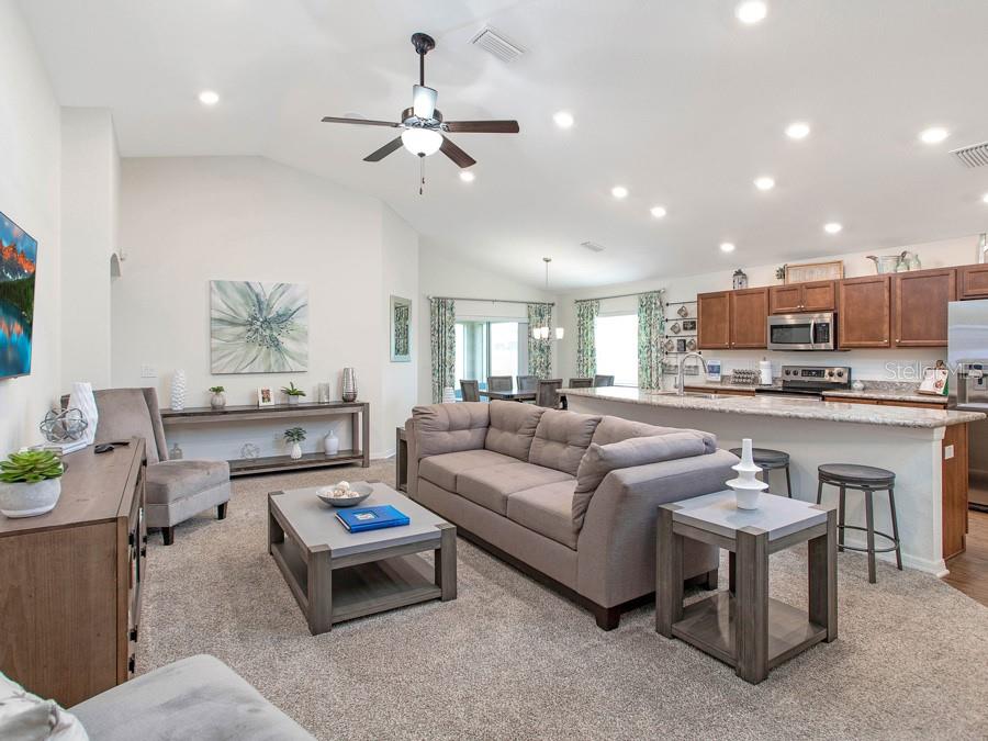 5443 SE 127TH LN photo 4
