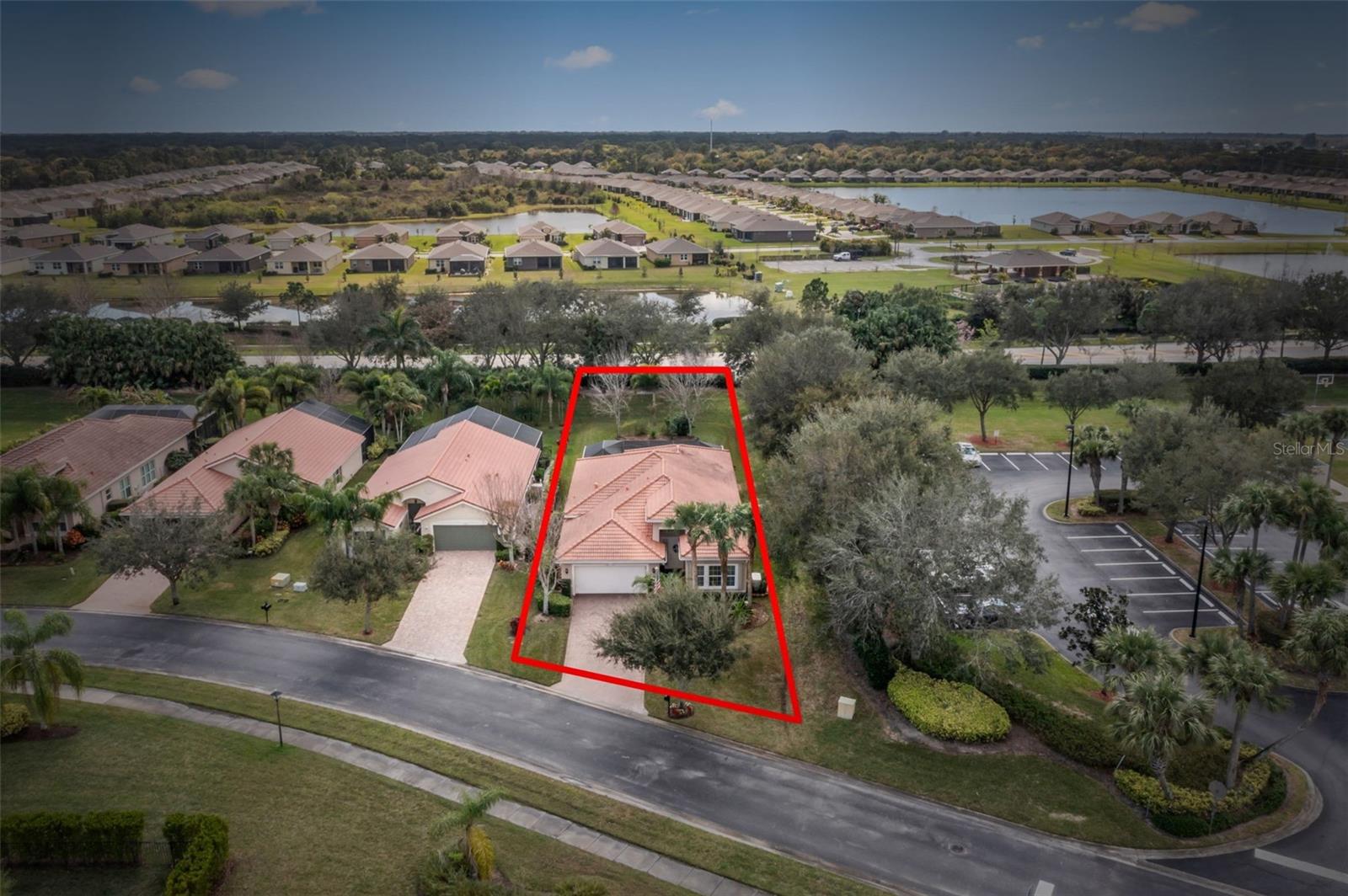 2091 GREY FALCON CIR SW photo 2