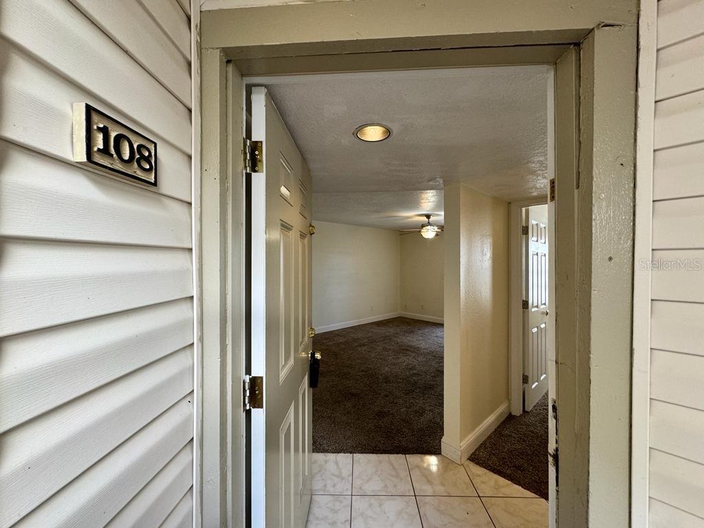 1940 LAKE ATRIUMS CIR #108 photo 2