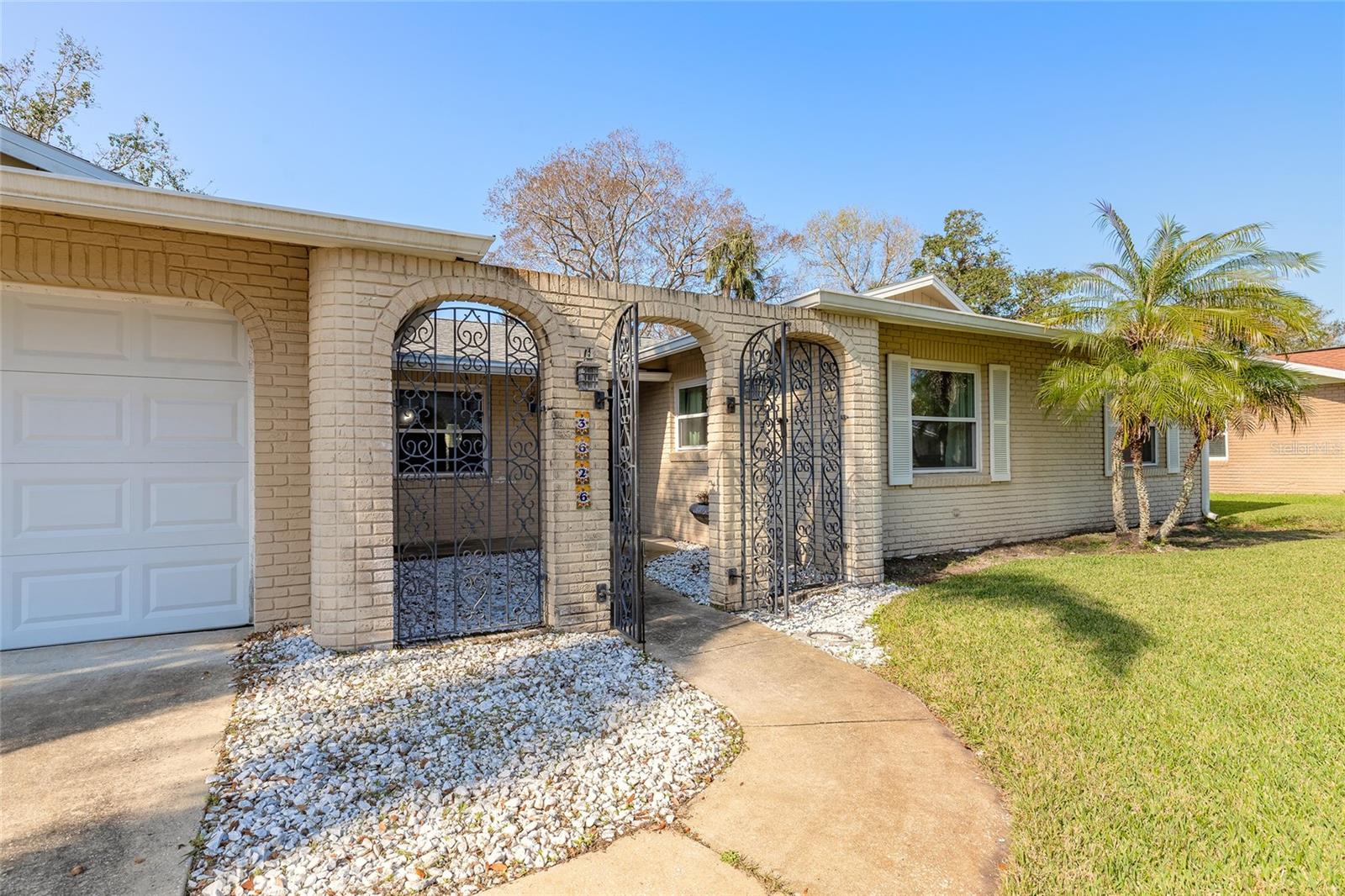 3626 DONNA ST photo 4