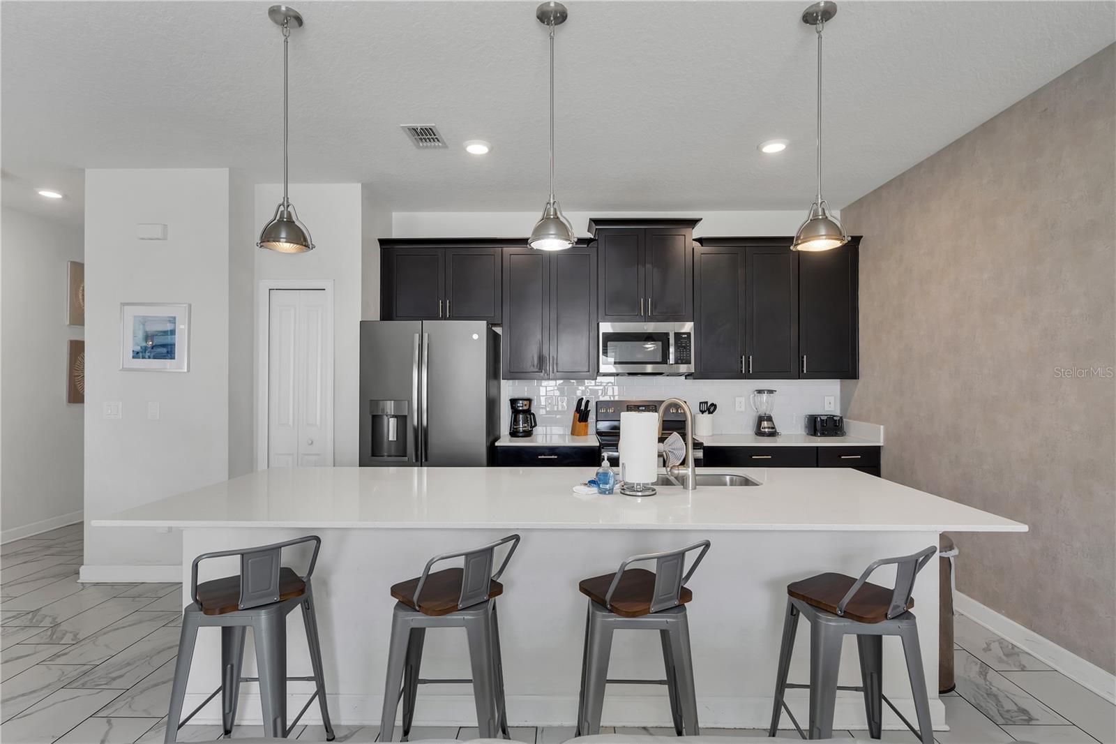9005 STINGER DR photo 3
