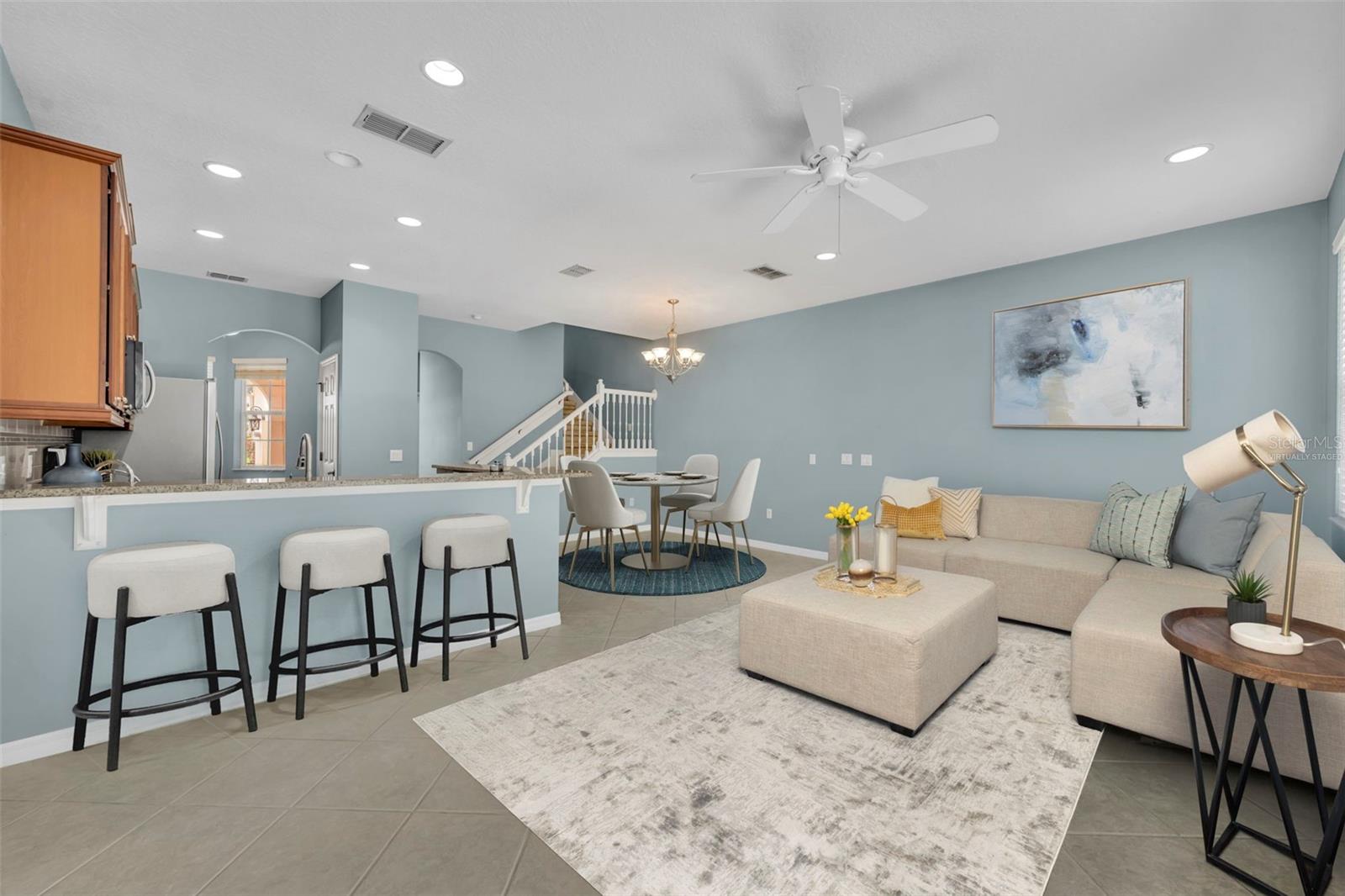 10116 FALLSGROVE ST photo 4