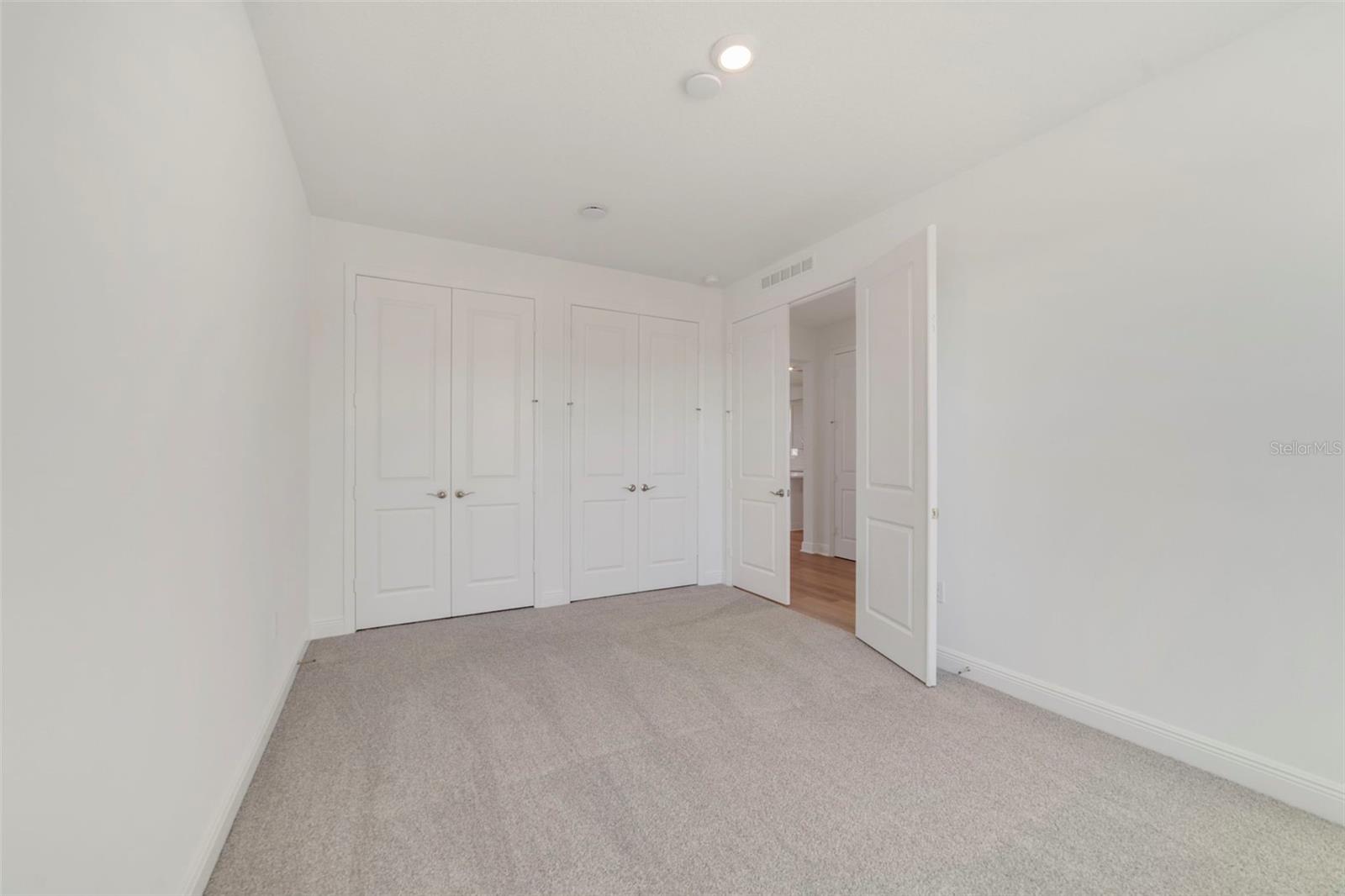 447 VENETO CIR photo 5