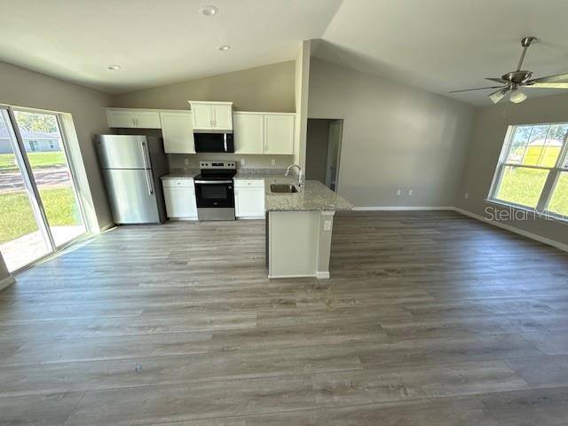 17590 SW 112TH PL photo 4
