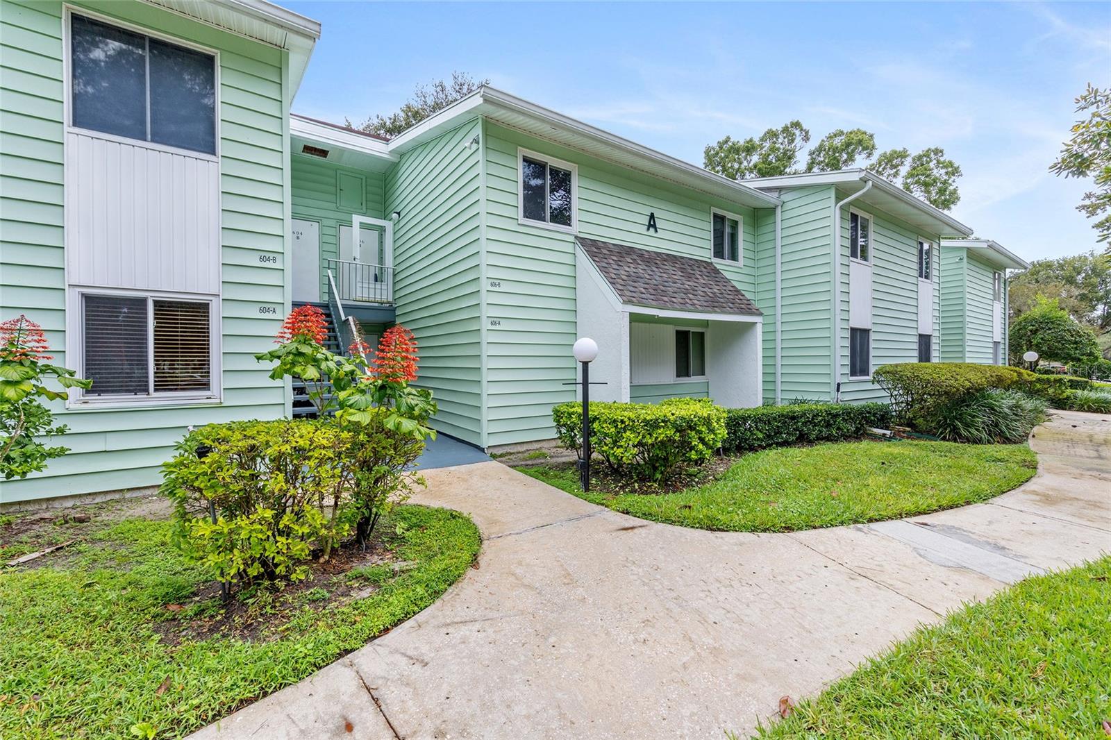 606 MIDWAY DR #A photo 3