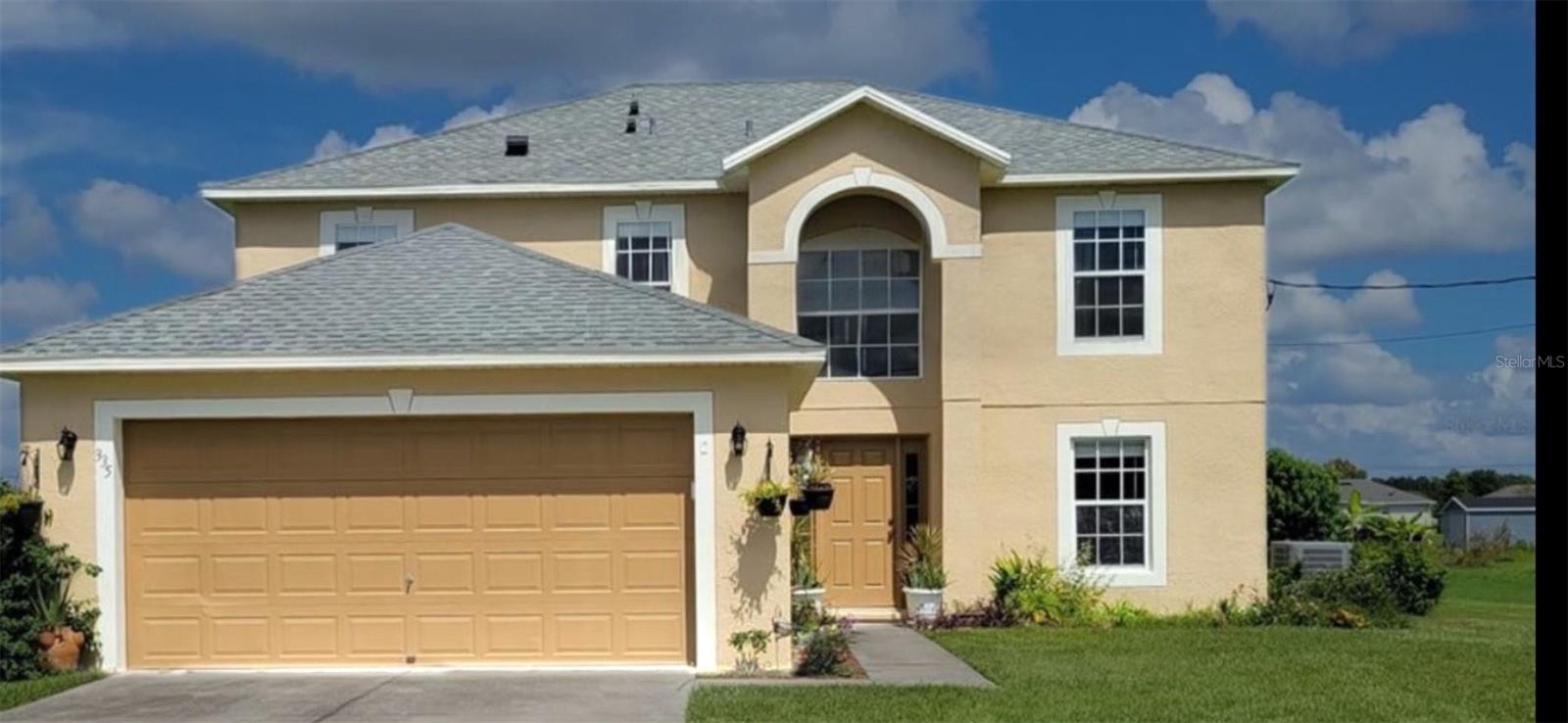 Single Family Residence