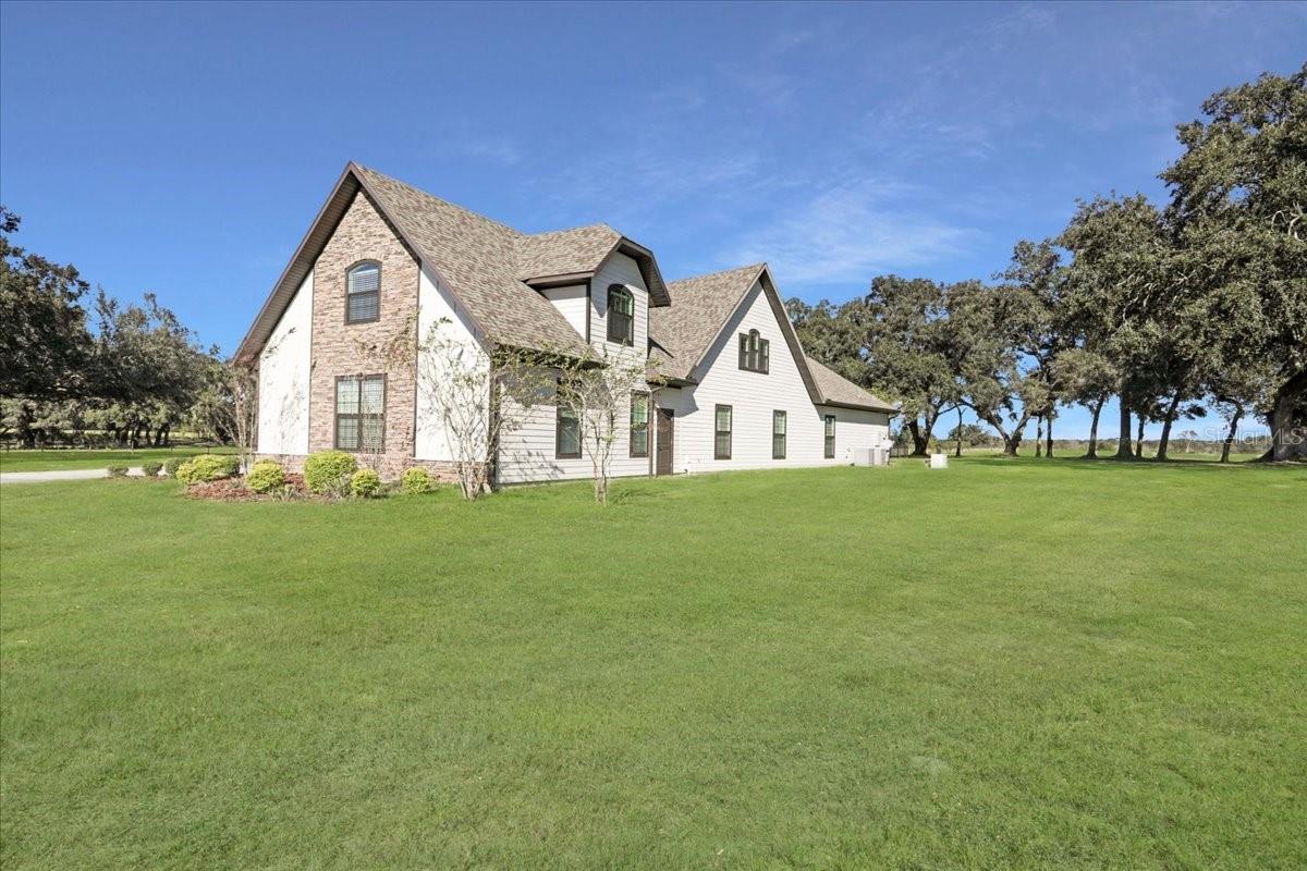 4107 SW STATE ROAD 45 photo 5