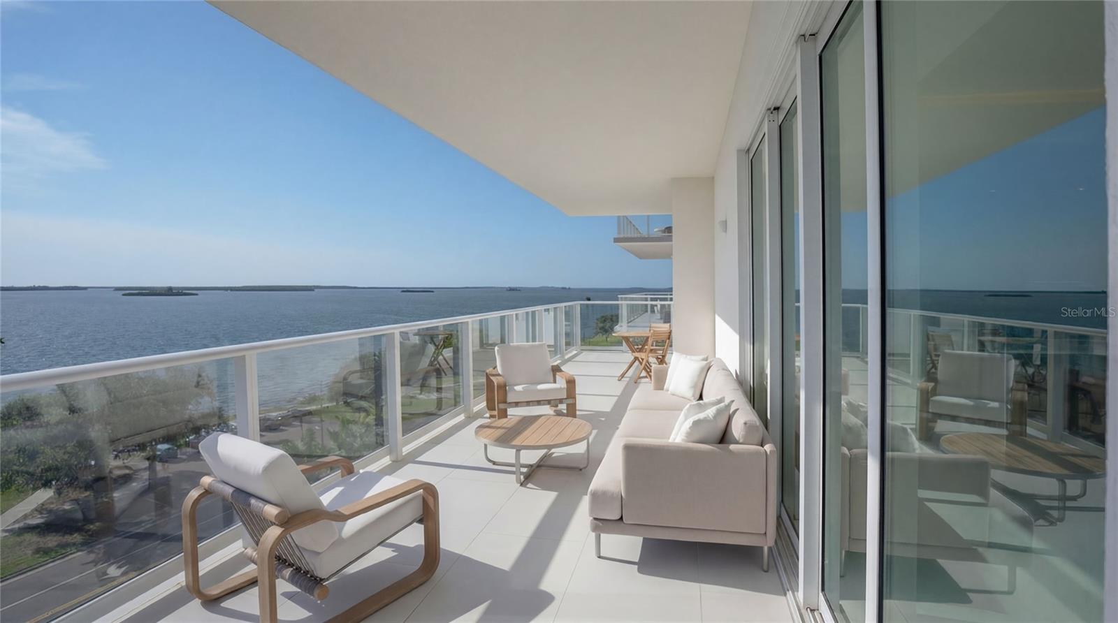 1020 SUNSET POINT RD #609 photo 2