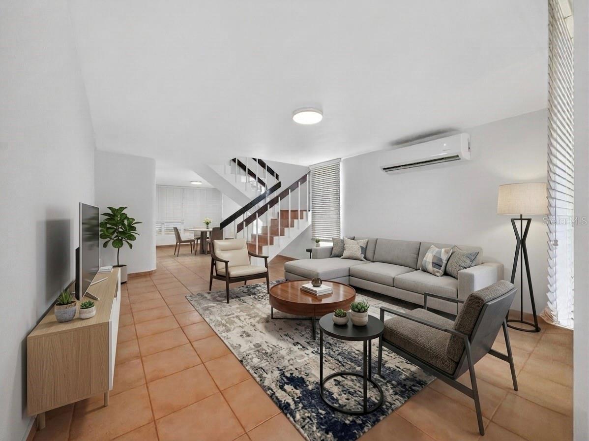 F-23 TOPACIO ST. URB PASEO REAL photo 2