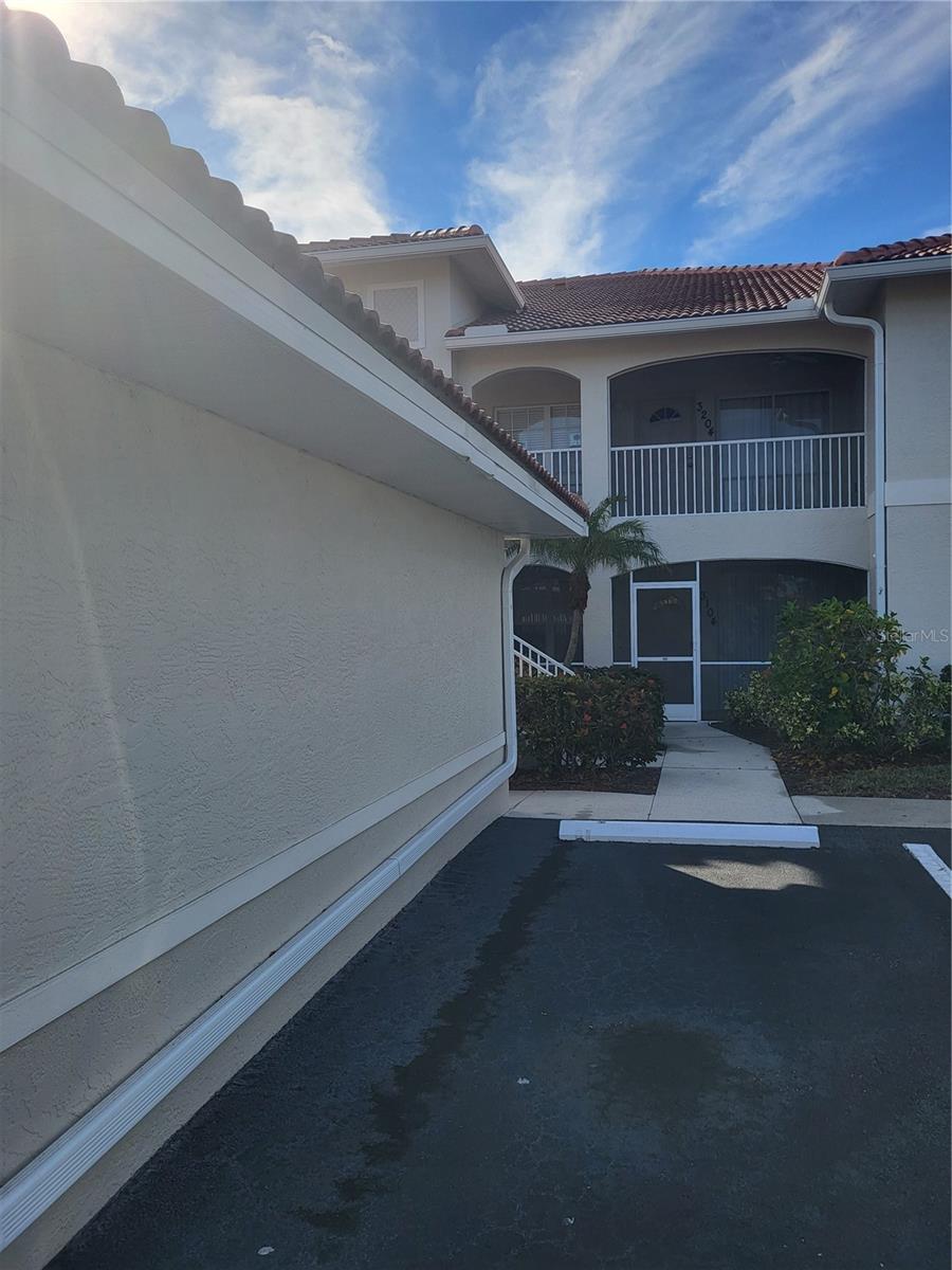 3104 L PAVIA BLVD #3104 photo 3
