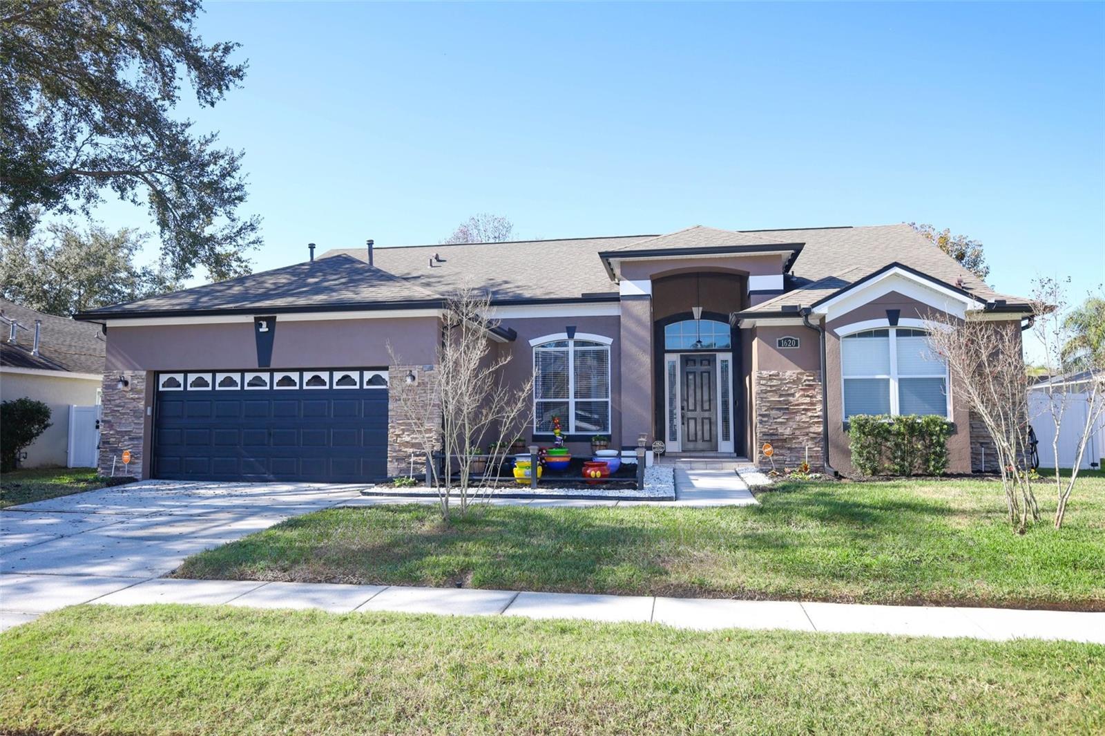 Single Family Residence