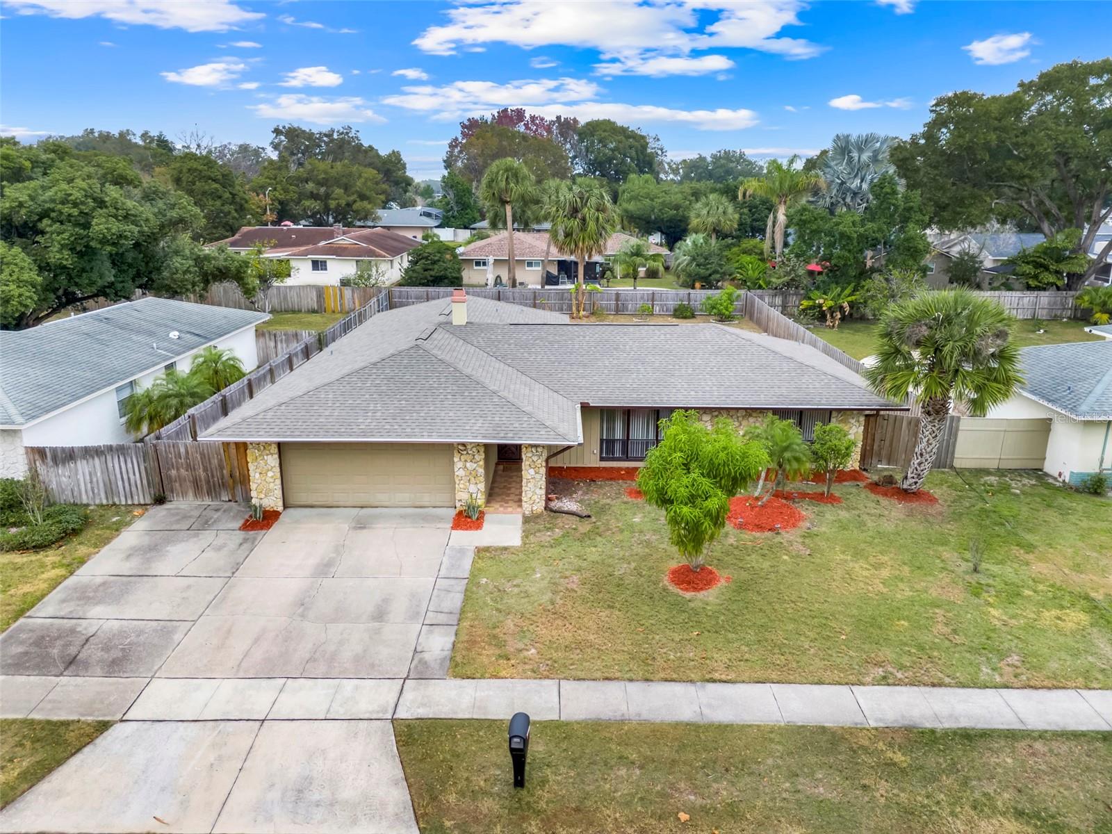 1009 TERRY DR photo 4