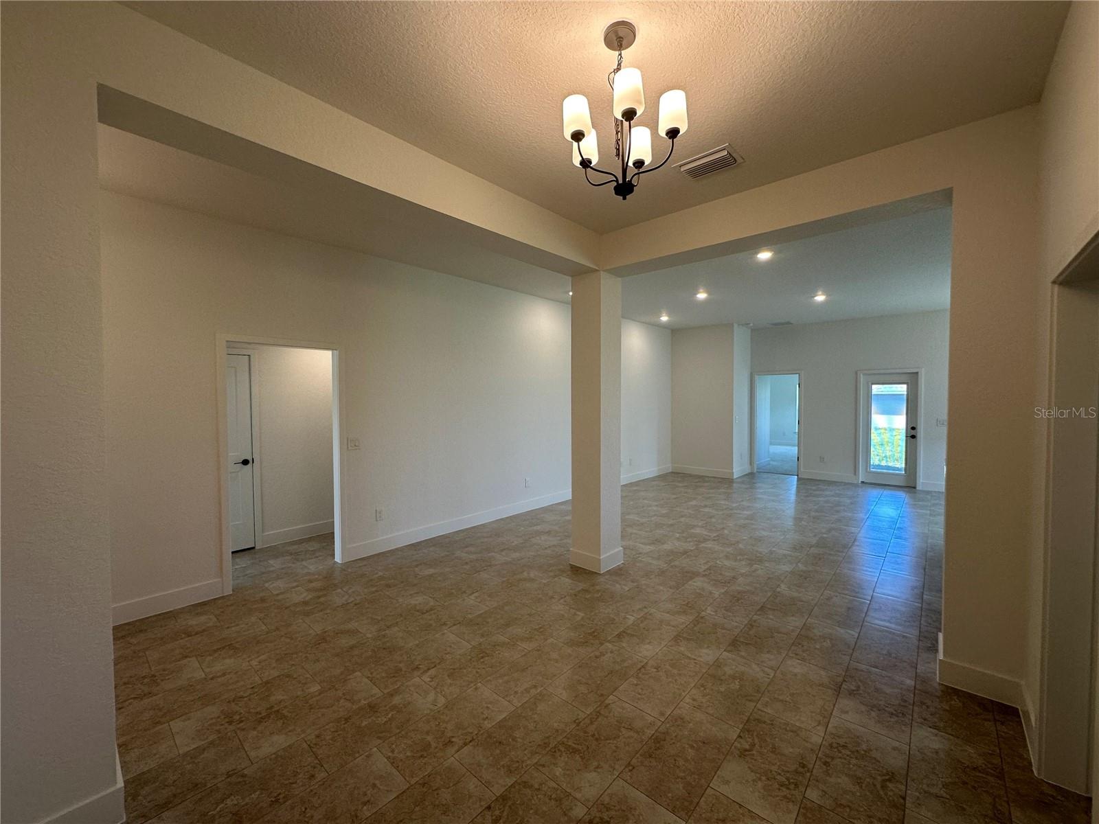 12551 NE 48TH TER photo 5