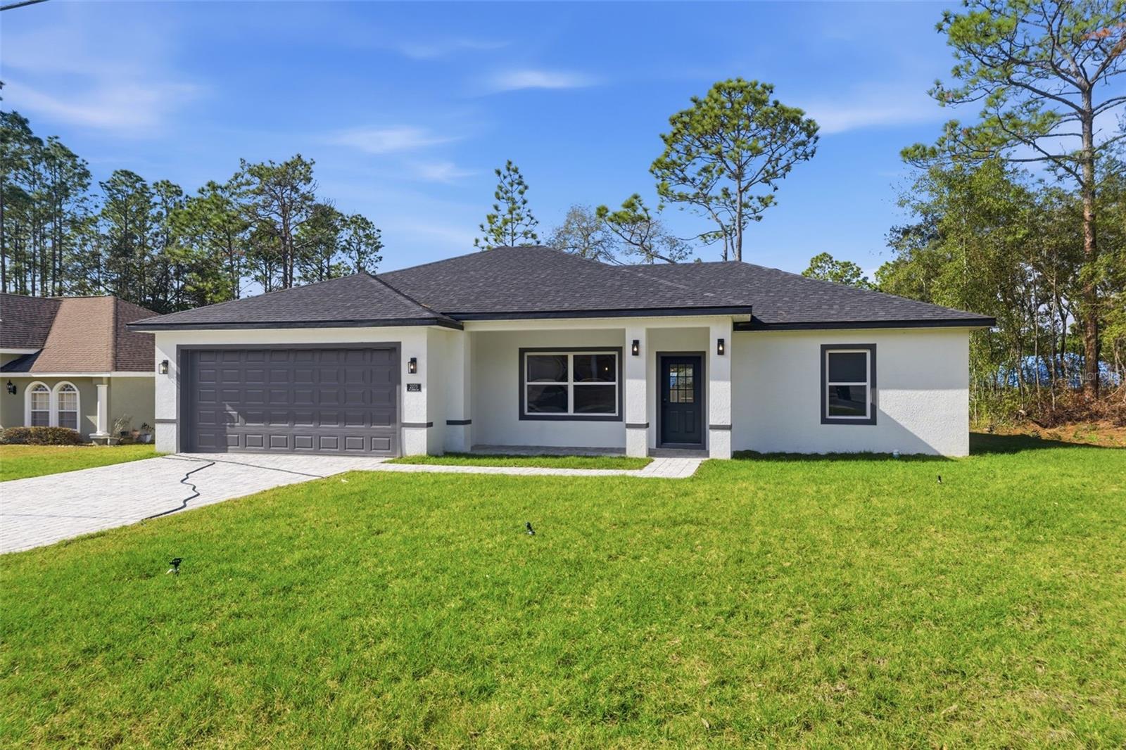 2275 W LINDEN DR photo 3