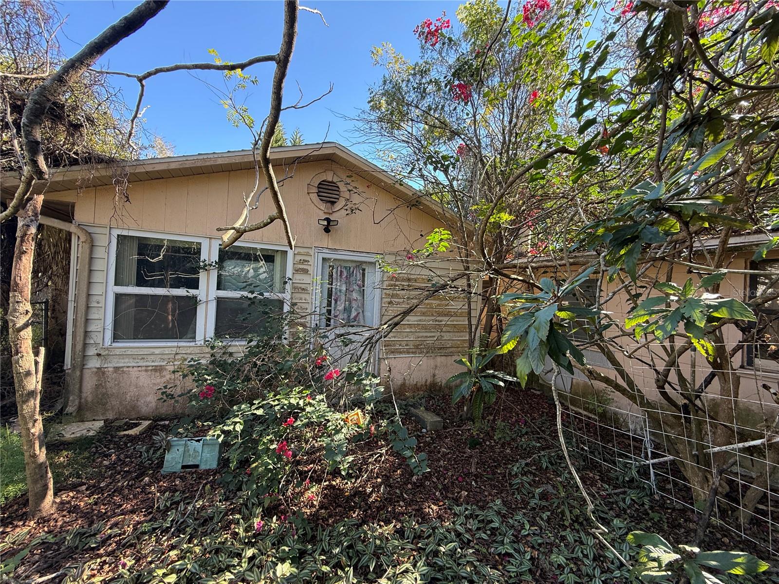 6515 TAYLOR CT photo 2