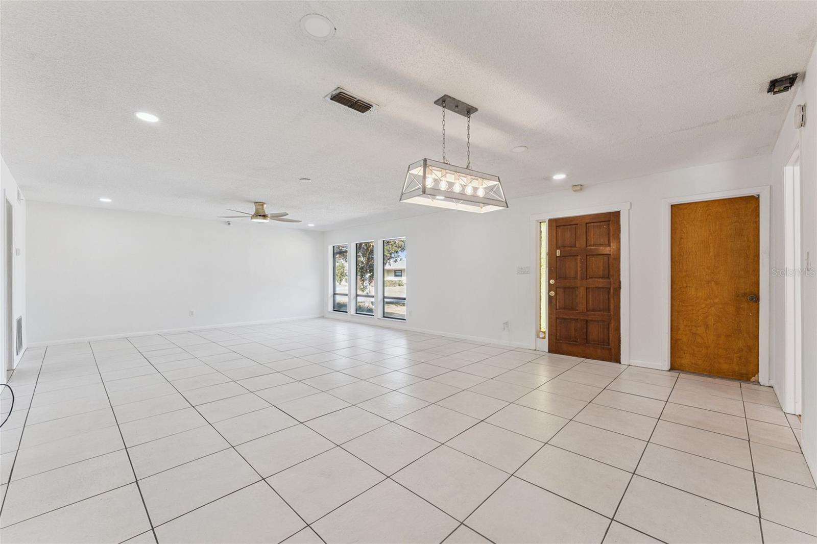 1457 MAGELLAN CIR #1003 photo 3