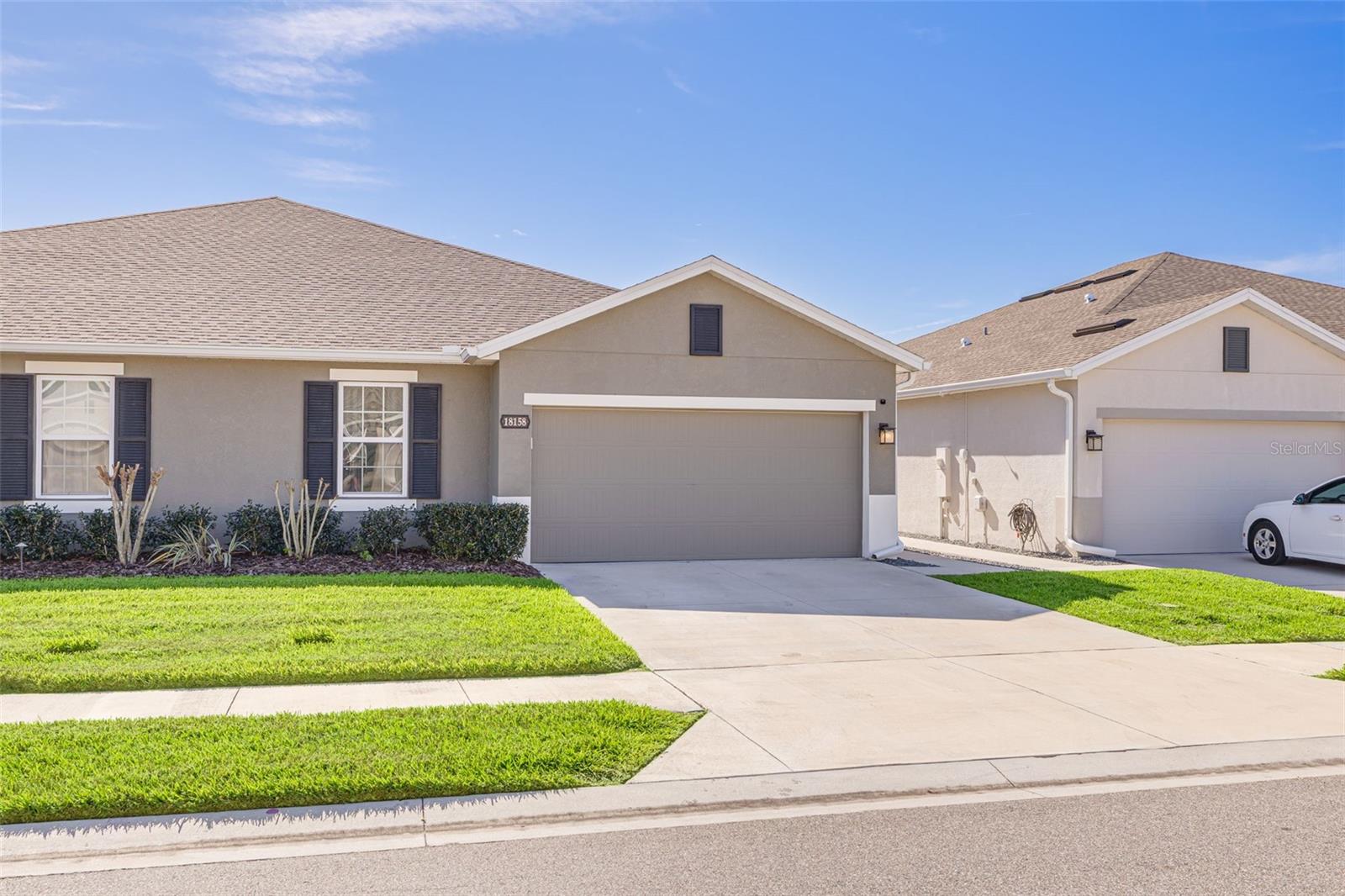 18158 TURNING LEAF CIR photo 2