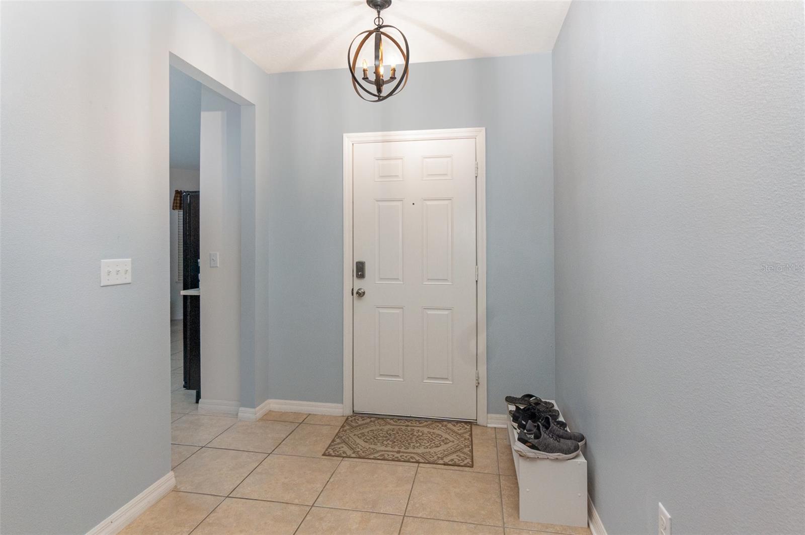 1569 TAMARIND RD photo 5