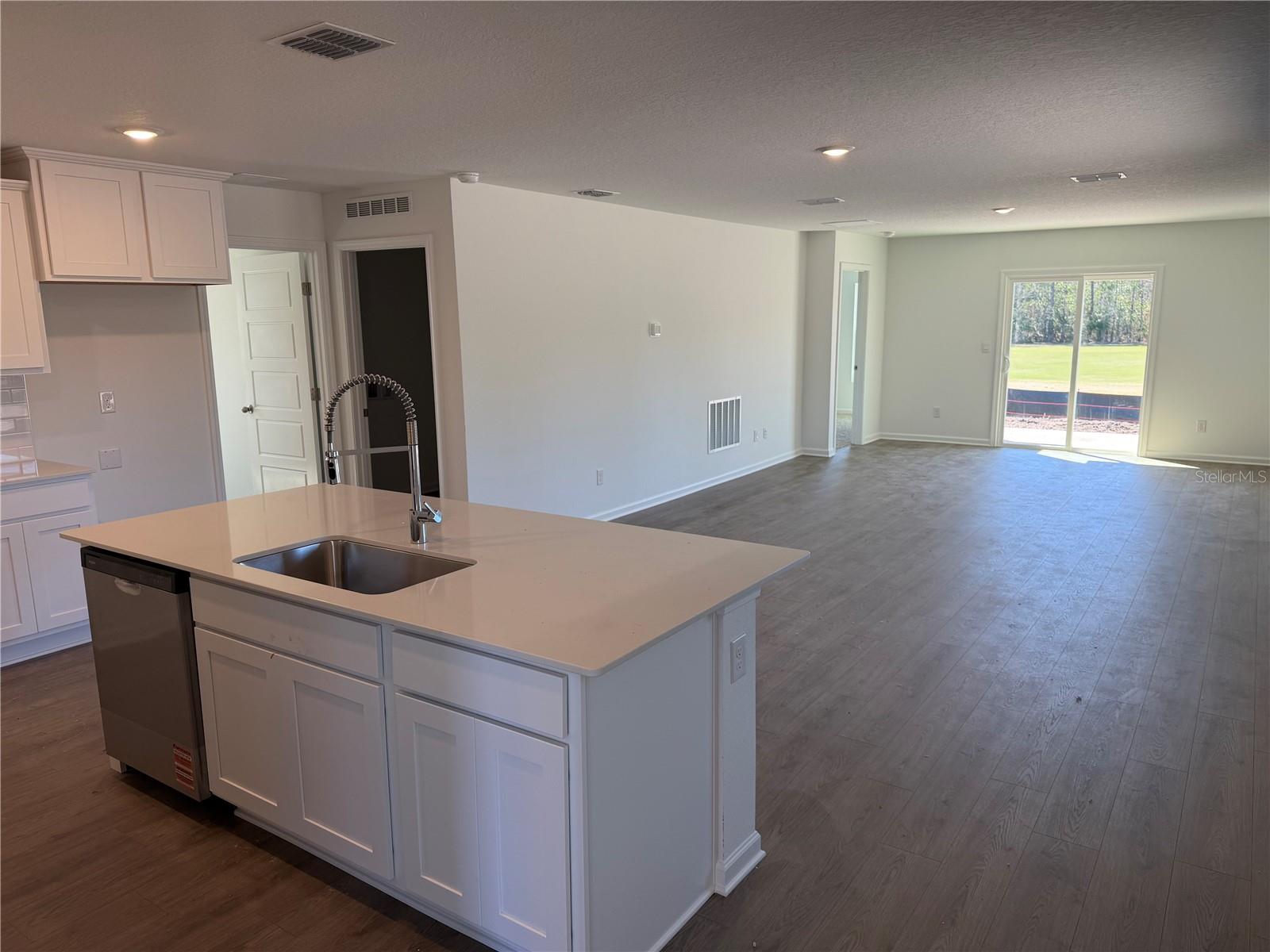 44 MULLIGAN WAY photo 5