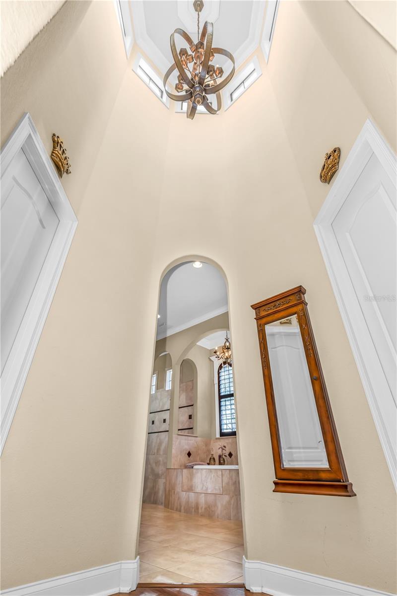 25514 HIGH HAMPTON CIR photo 4