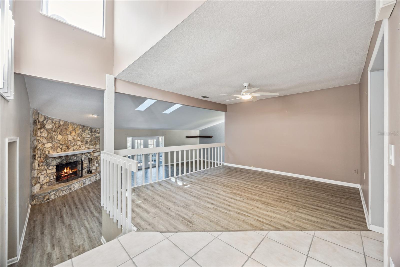 342 COBLE DR photo 4
