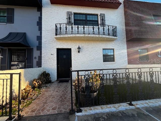 625 N HALIFAX AVE #9 photo 3
