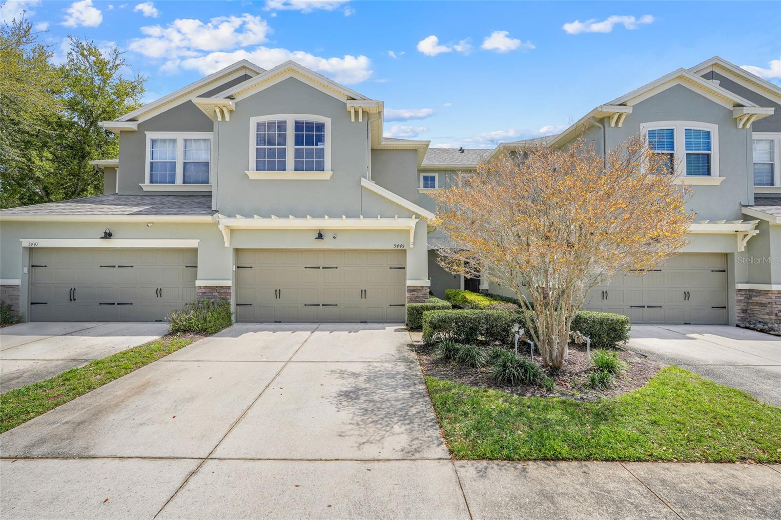 5445 LEIGHTON LN photo 3