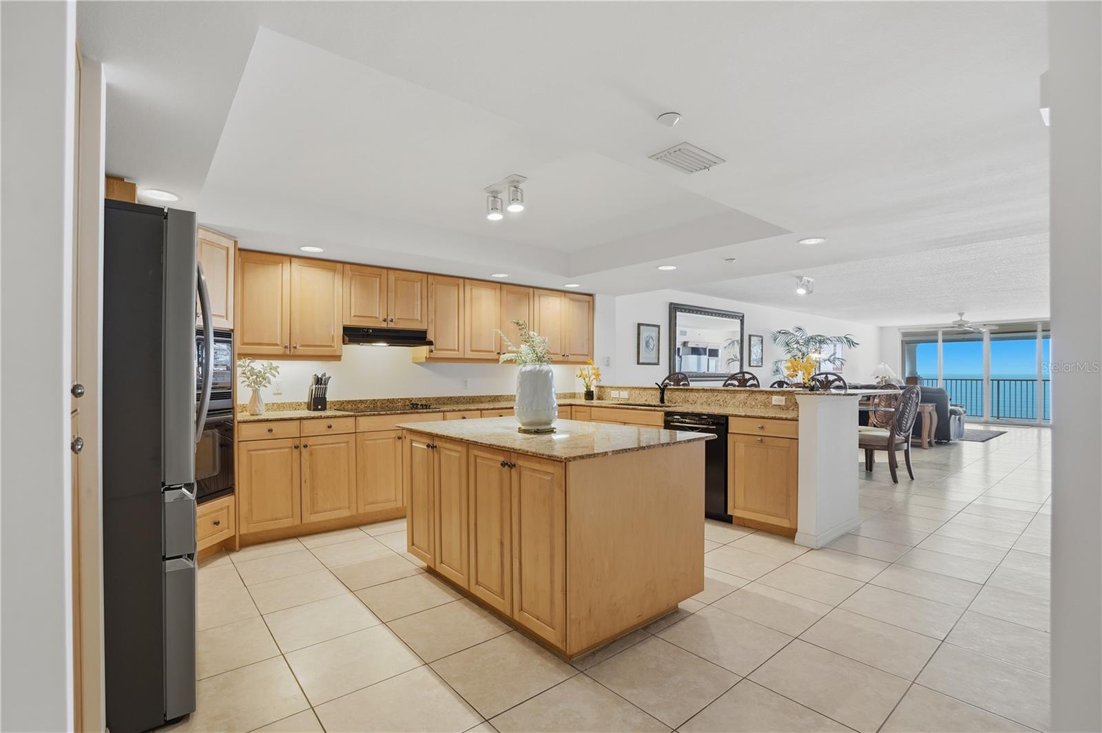 16326 GULF BLVD #307 photo 5