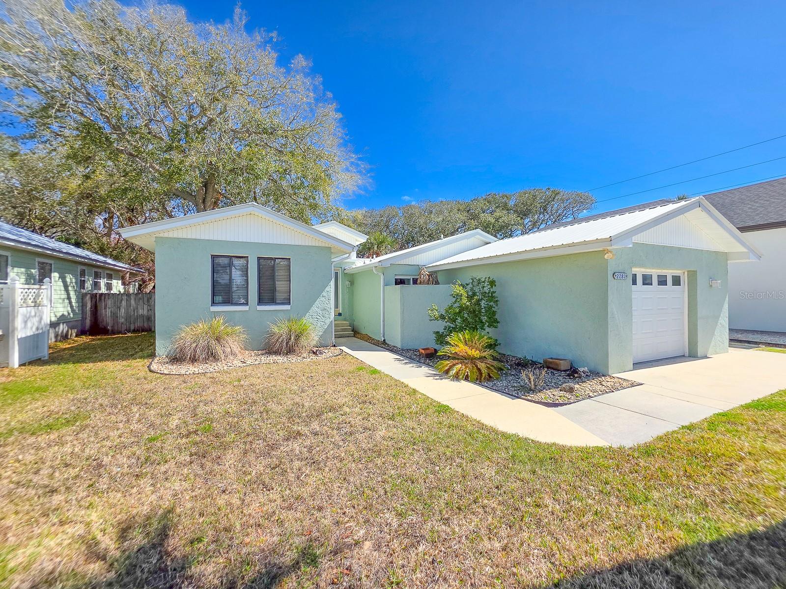 2281 S FLAGLER AVE photo 5